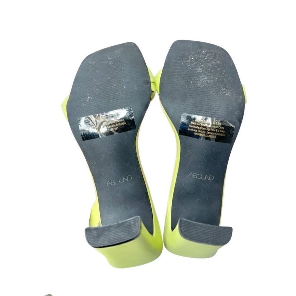 Abound Abryleigh Neon Lime Green Twisted Strap Square Toe Block Heel Sandals 5.5 - Picture 10 of 10